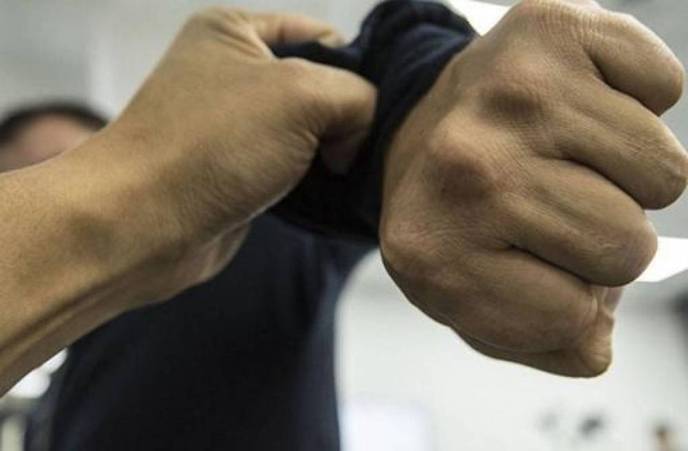 59-ամյա տղամարդը դանակը ձեռքին մտել է հարևանի տուն, վիճել տանտիրոջ հետ, ապա դանակով հարվածել նրան