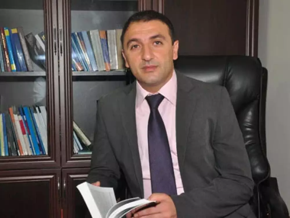 ՔՊ-ն ԲԴԽ անդամ կընտրի՝ երկու երեխաների մոր հետ ամուսնության միջոցով ծառայությունից ազատված Կարեն Թումանյանին․ «Ժողովուրդ»