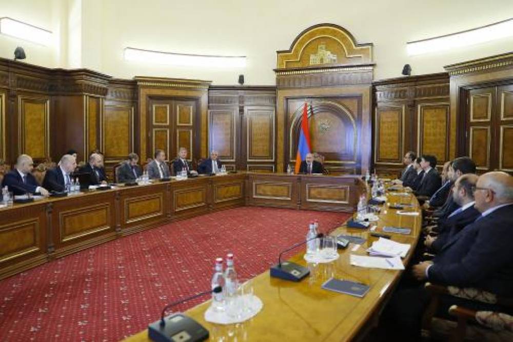 Մենք արտադրում ենք էլեկտրաէներգիա, ի՞նչ անենք այդ էլեկտրաէներգիան՝ կուտակե՞նք․ Նիկոլ Փաշինյան