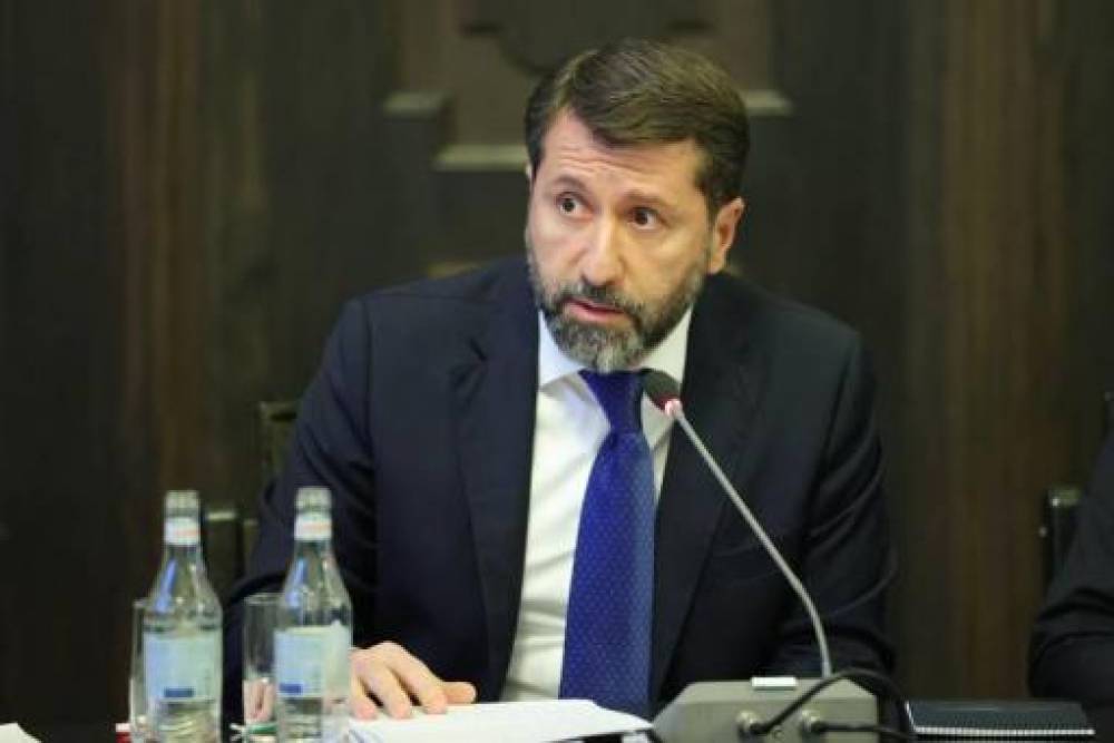 Կարեն Անդրեասյանը Արցախցի դատավորների գլխի տակ փափուկ բարձ է դրել և ընդհատակ անցել. «Հրապարակ»
