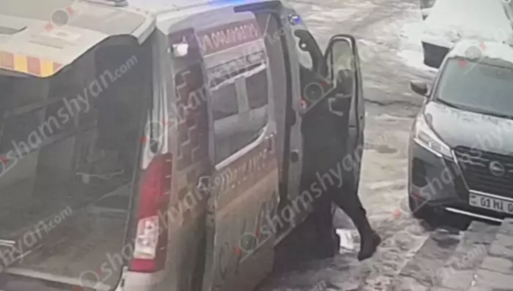 Երևանում թալանել են հիվանդին օգնության մեկնող բժշկին՝ շտապօգնության մեքենայից կատարելով գողություն