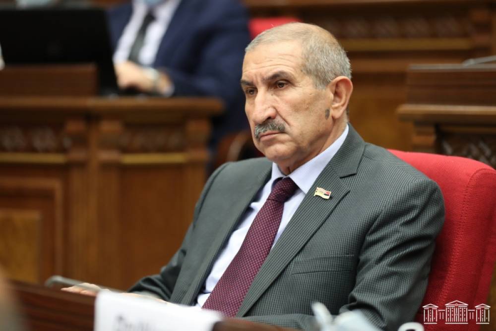 Ռուսական զենքի մի խմբաքանակ արդեն Հայաստանում է․ Գագիկ Մելքոնյան