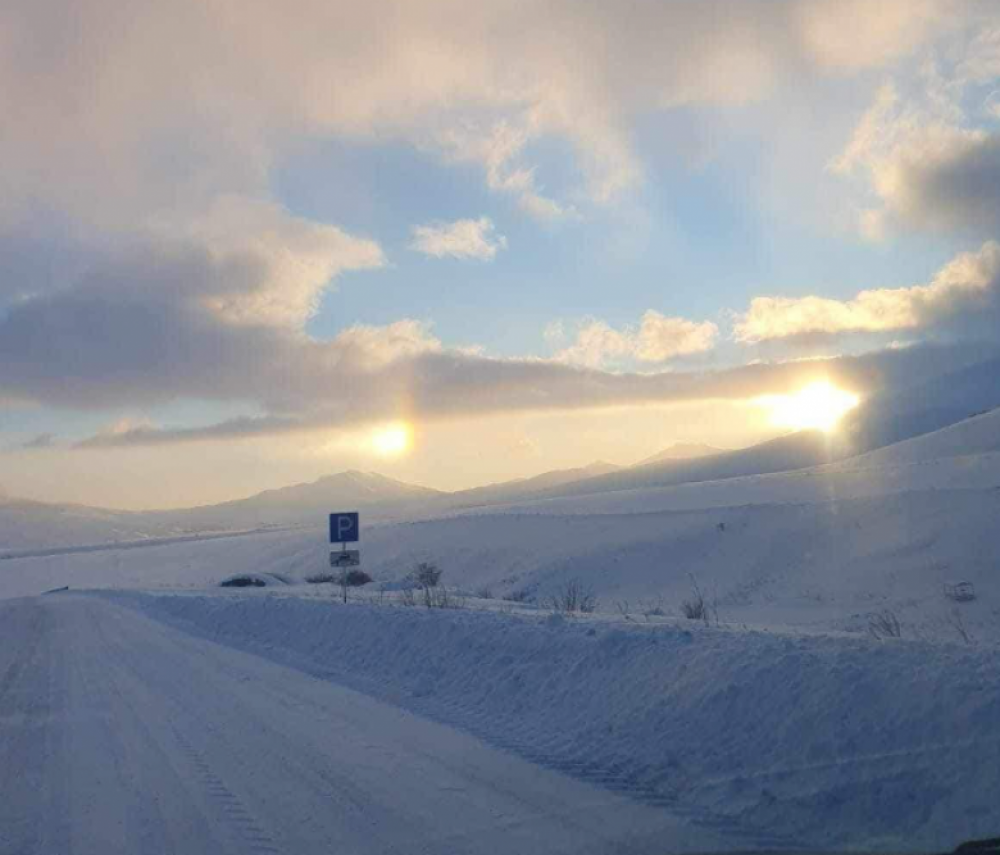 Երկու արև՝ Ճամբարակի երկնքում. Սուրենյանը լուսանկար է հրապարակել