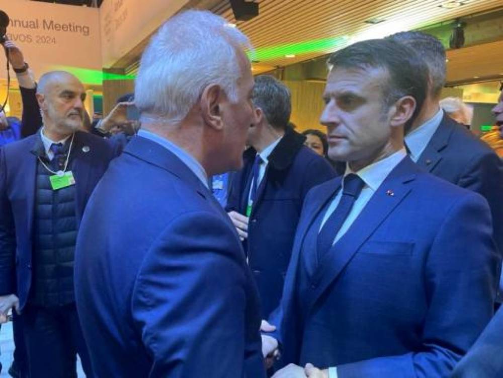 Վահագն Խաչատուրյանը և Էմանուել Մակրոնը քննարկել են հարավկովկասյան տարածաշրջանային իրողությունները