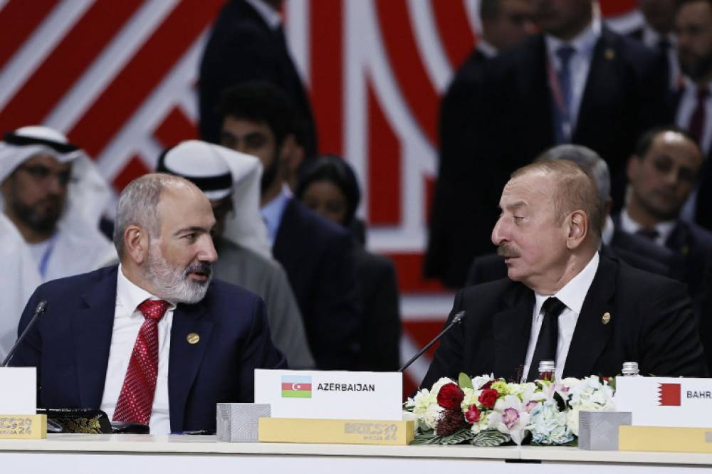 Հայ հանրության և հայոց պետության դեմ մղվում է հստակ մշակված հոգեբանական, հիբրիդային, տեղեկատվական պատերազմ, և սա մղվում է ոչ միայն Ադրբեջանի, այլ հենց հայկական իշխանությունների կողմից. ադրբեջ