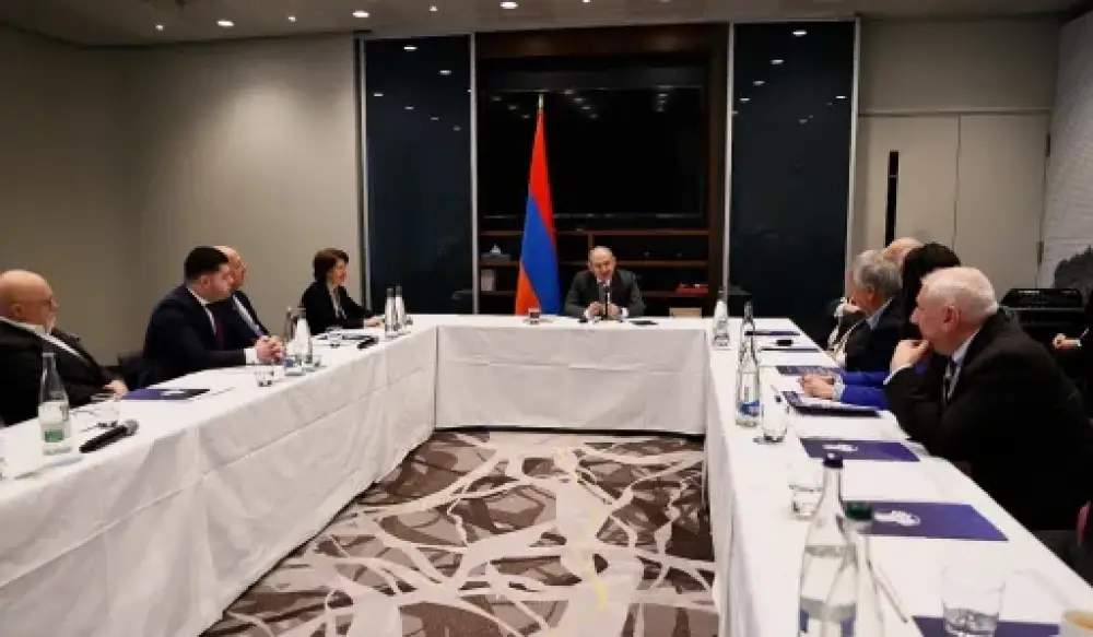 Փաշինյանը հայ համայնքի ներկայացուցիչներին ներկայացրել է՝ որն է «Իրական Հայաստանի ռազմավարությունը»