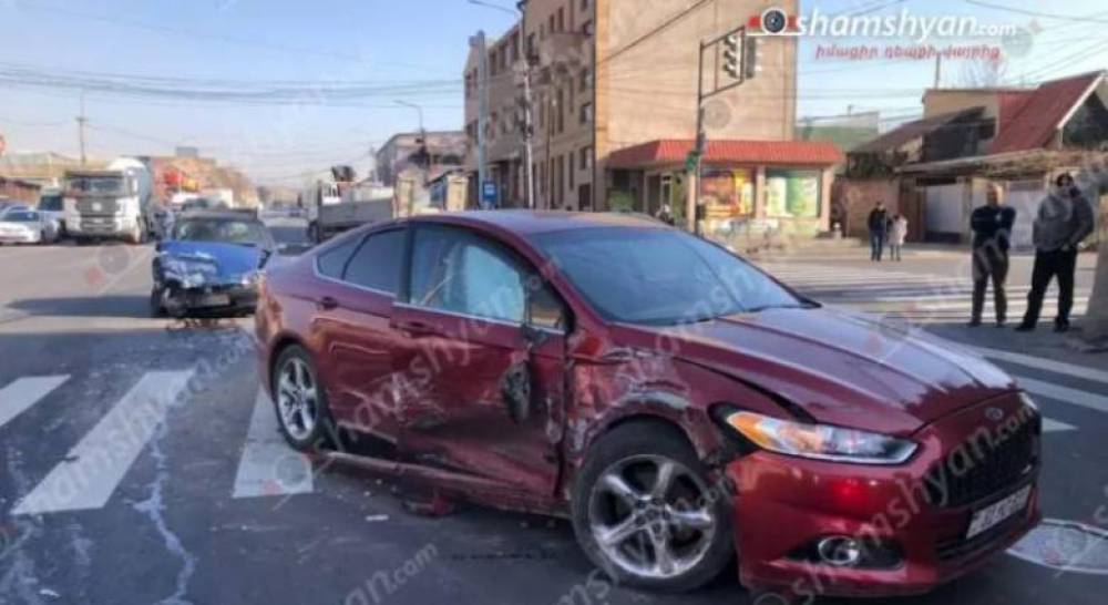 Խոշոր վթար, բախվել են «Ford»-ը և «Opel»-ը, 5 վիրավnրների մեջ անչափահաս կա