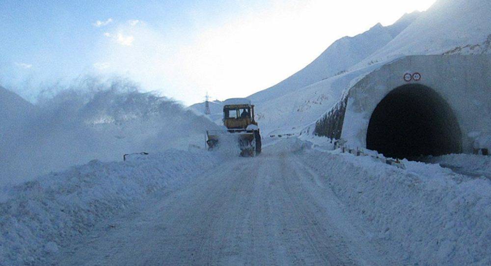 Լարսում վերականգնվել է կցորդիչով և կիսակցորդիչով տրանսպորտային միջոցների երթևեկությունը