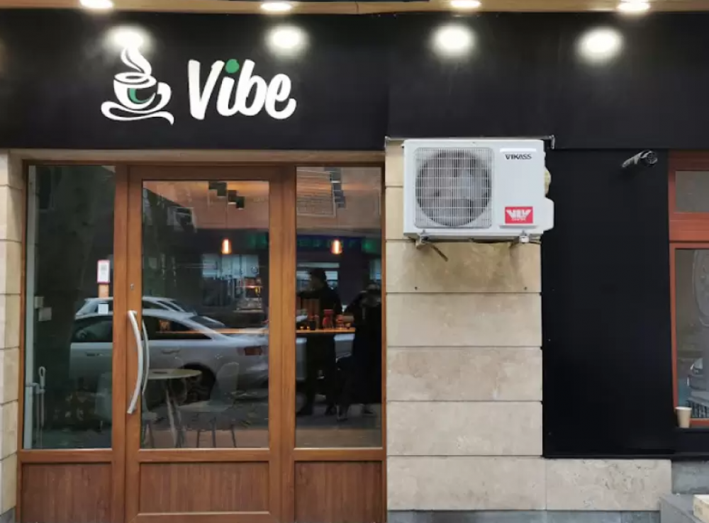 Երևանի Vibe սրճարանում ռուս տիկտոկերի մասնակցությամբ ծեծկռտnւք է տեղի ունեցել