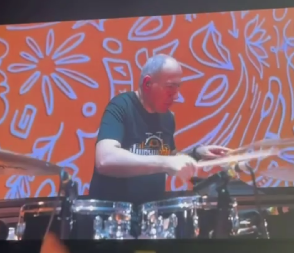 Երբ գերագույն գլխավոր ստախոսը հեծանիվ է քշում կամ համերգ տալիս, գոնե վնաս չի տալիս Հայաստանին