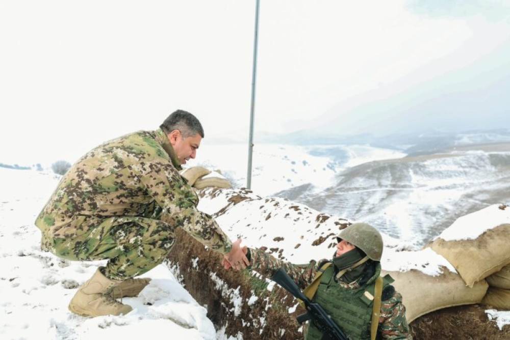 Վստահ եմ, որ համատեղ ուժերով վերգտնելու ենք Բանակի տոնի իրական խորհուրդն ու արժեքը. Արթուր Վանեցյան