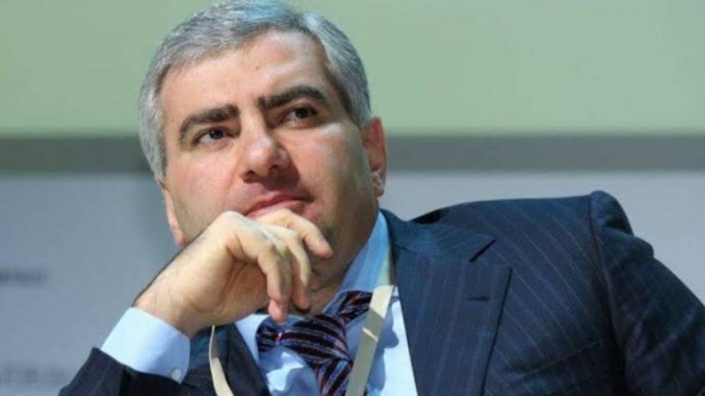 Սամվել Կարապետյանին թույլ չեն տվել՝ այցելի հոր գերեզմանին