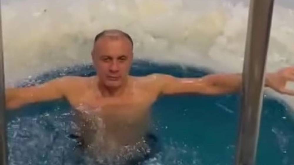 Ինձ համար ավանդույթ է դարձել օրհնված ջրով ավազան մտնելը․ Սեյրան Օհանյան