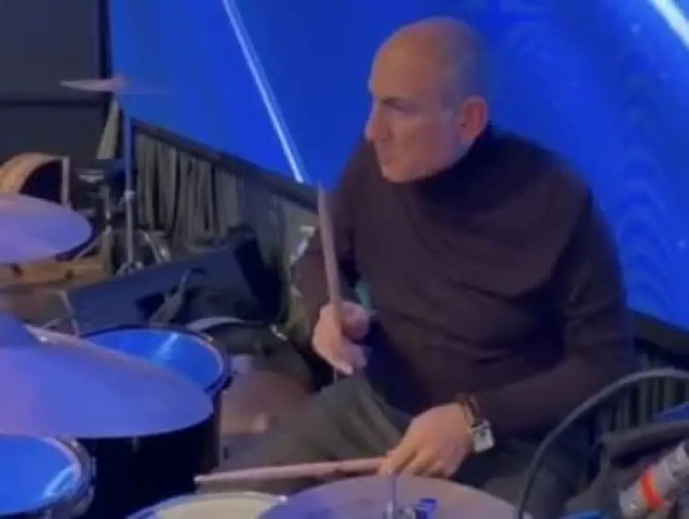 Փաշինյանը բենդ է ստեղծել