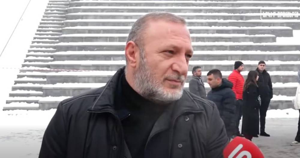 Որդուս տոնն է, եկեք Նիկոլից չխոսենք, զզվանք եմ ապրում․ զոհված Մխիթար Գալեյանի հայր