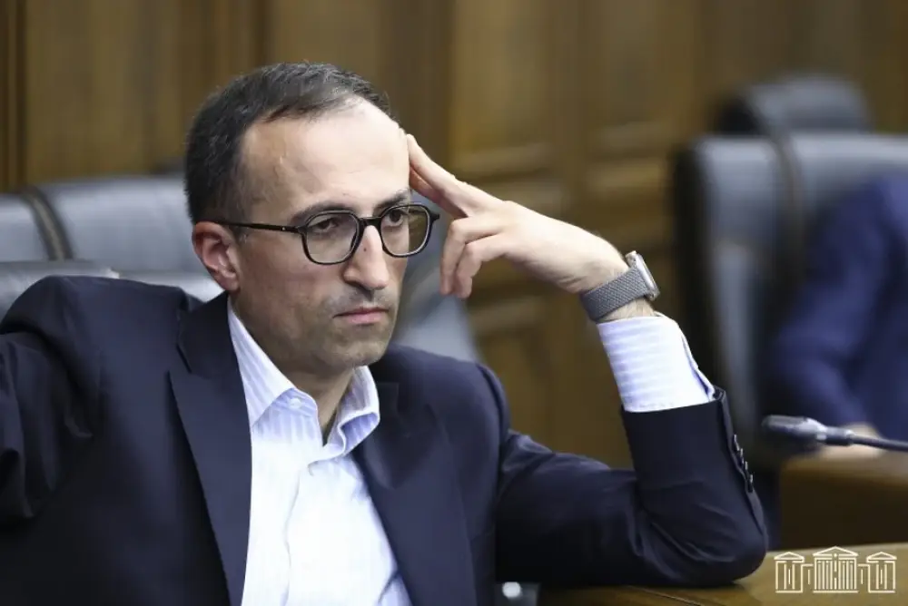 Հունվարի 1-ից թոշակառուների և նպաստառուների կողմից անկանխիկ առևտրից հետվճարի չափը կազմում է 20 տոկոս