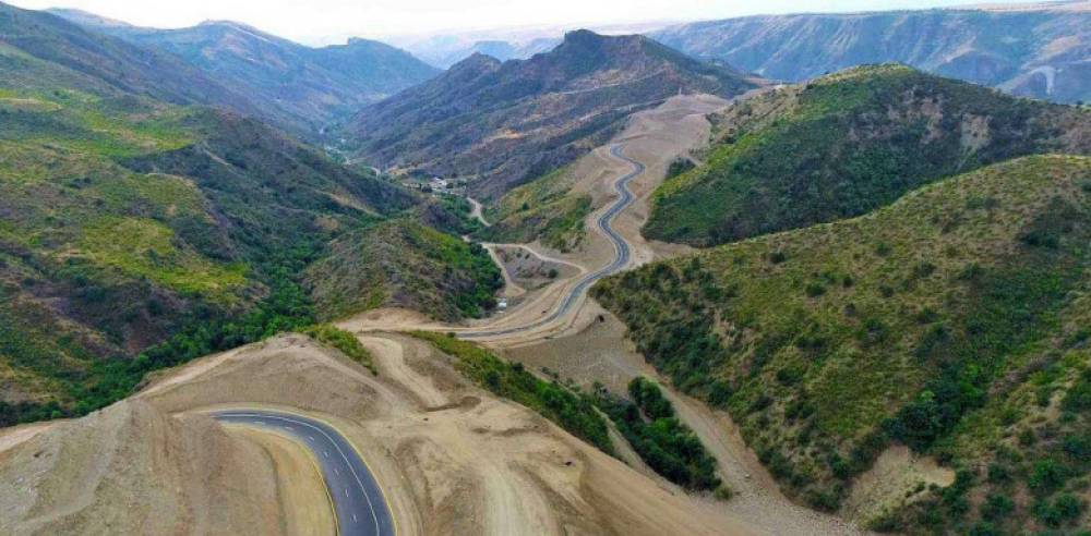 Ովքե՞ր են, ի վերջո, հանձնել հողերը. «Փաստ»