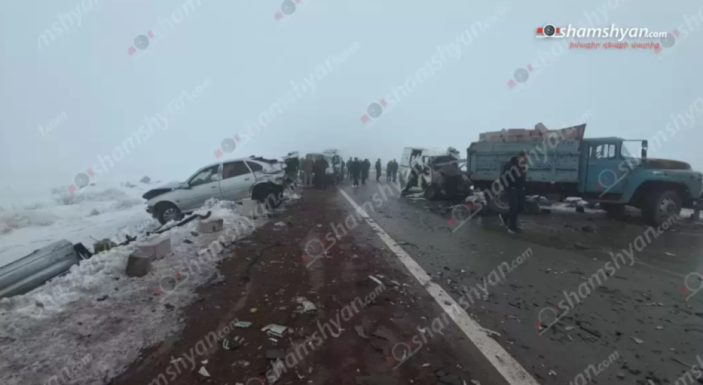 15 ավտոմեքենայի մասնակցությամբ վթարի հետևանքով հիվանդանոց տեղափոխված վիրավորներից մեկը մահացել է