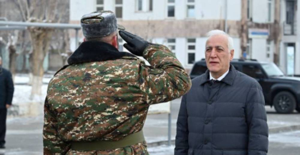 Վահագն Խաչատուրյանը վերջին պահին փոշմանել է․ «Հրապարակ»