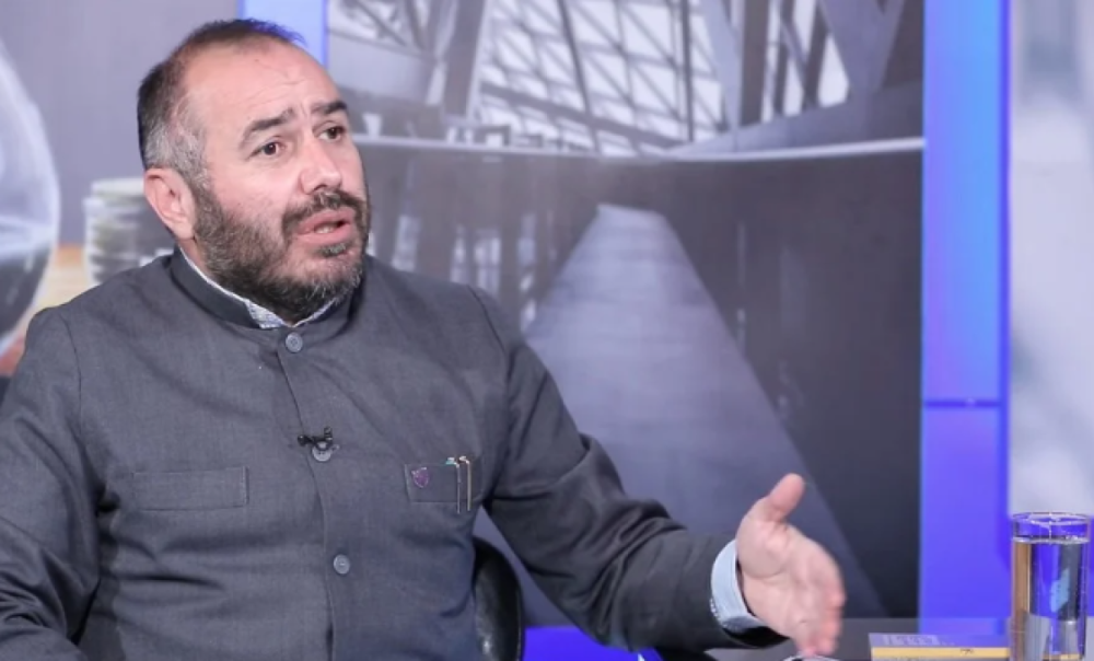 Գևորգ սրբազան, Արշակ Սրբազանը նաև քո «կամավոր» ընտրության հետևանքով է բանտում․ Բաբայան