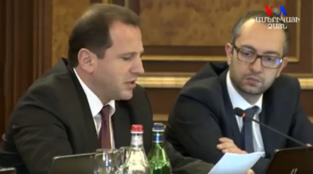 Պարտադիր զինվորական ծառայությունից ազատվելու իրավունք է ստանում զոհվածի ընտանիքի միակ արու զավակը (տեսանյութ)