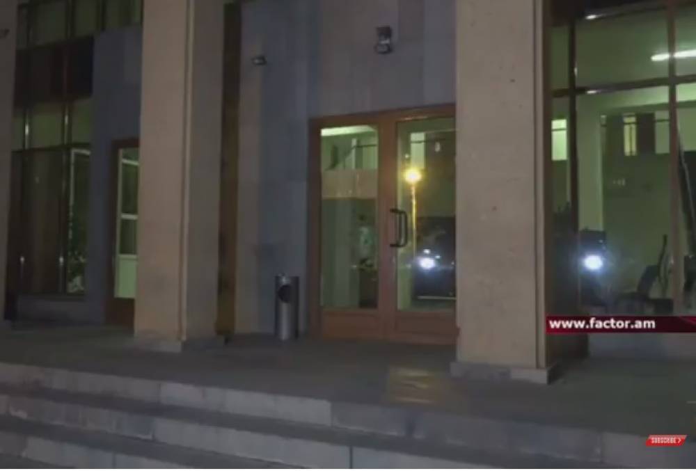 Հրապարակվում է դատարանի որոշումը` Քոչարյանի կալանավորման միջնորդության վերաբերյալ .ուղիղ միացում