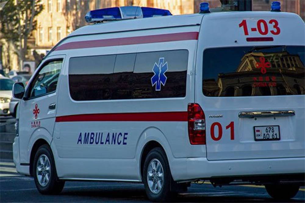 Երևանում հիվանդը դանակով հարձակվել է շտապօգնության բժշկի վրա