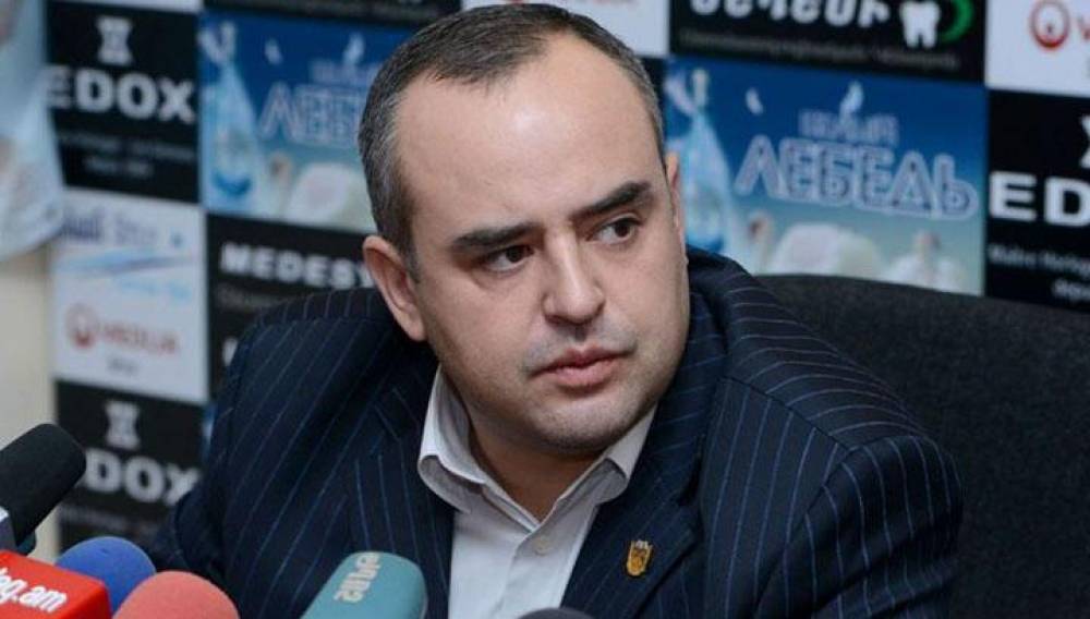 Որոշ բարձրագույն պաշտոնյաների ներգործությամբ ընտանիքիս հանդեպ կատարված հարձակման քրգործը կարճվելու է. Աթանեսյան