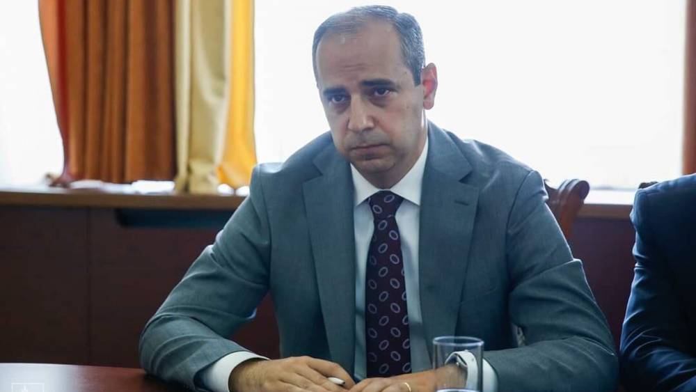 Վարչական շրջանի ղեկավարը հինգ մեքենա ունի. ՊԵԿ նախկին պաշտոնյայի ունեցվածքը. «Ժողովուրդ»