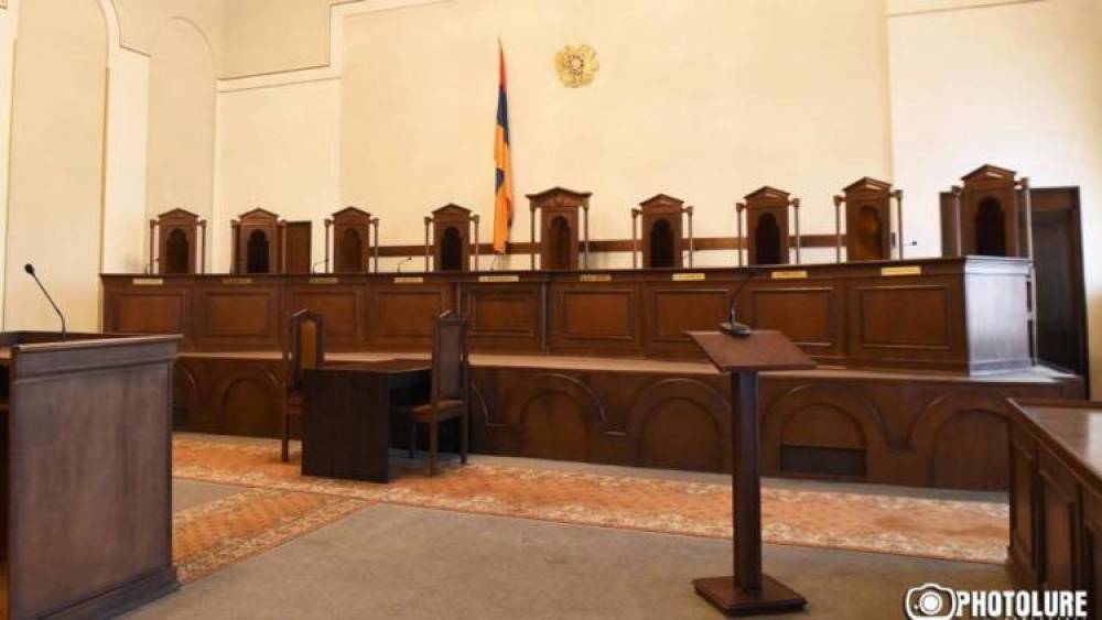 ՍԴ-ն չի կողմնորոշվում, թե ինչ անի. «Հրապարակ»