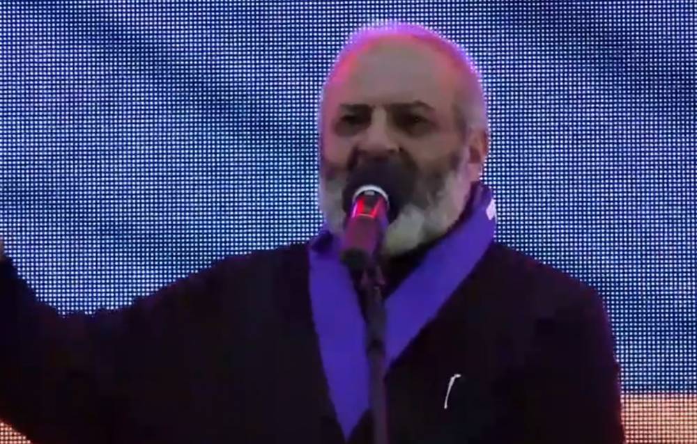 Խայտառակ վիճակ է, այս մարդուն բանի տեղ չեն դնում, մերժված զրույց է, բանակցություն չկա