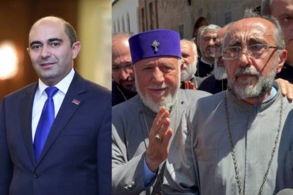 Վեհափառին փորձում է համոզել. «Հրապարակ»