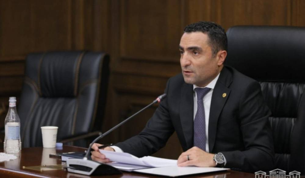Արտահերթ հայց է ներկայացվել Ռոմանոս Պետրոսյանի դեմ