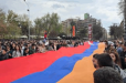 Սուրհանդակ է ուղարկել հանրահավաքից առաջ. «Իրավունք»