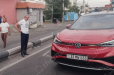 Երևանում բախվել են էլեկտրական հեծանիվը, «Volkswagen»-ը և «Chevrolet»-ն․ հեծանվորդը հիվանդանոցում է
