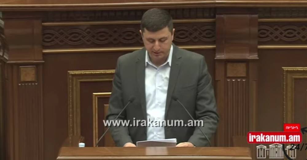 Մնացել եք «մայկա, վարտիք, ելակ» շրջանակներում. Աբրահամյանը՝ ՔՊ-ականներին