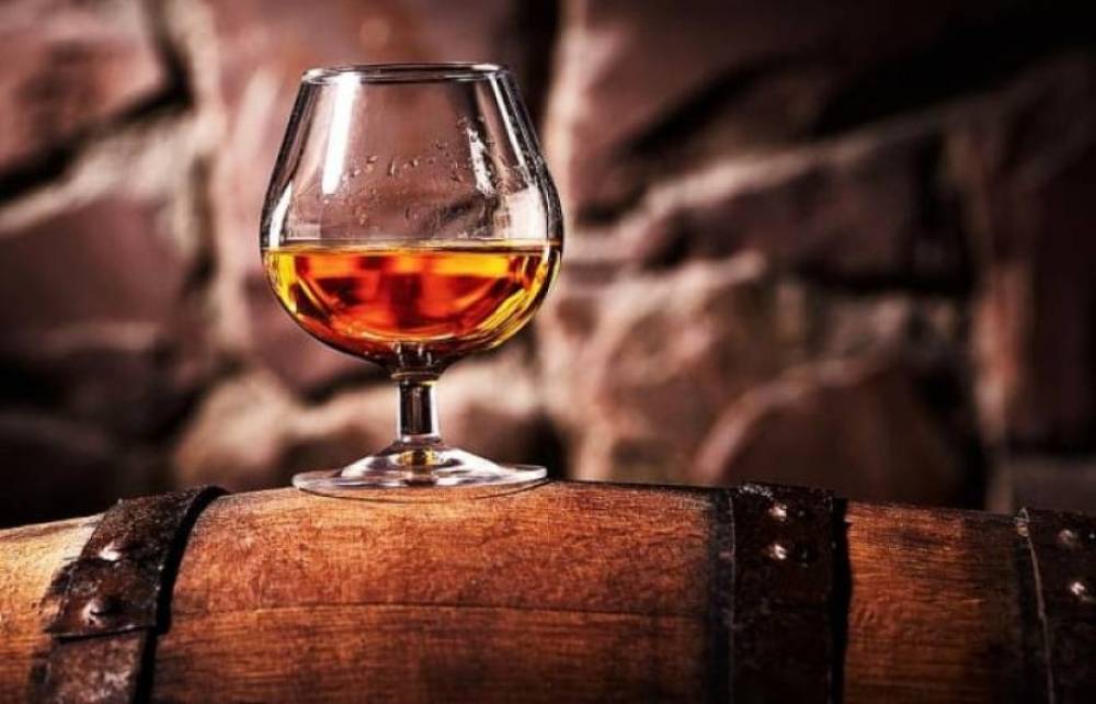 Վերջին 2 օրում վրացական Գեզի մաքսային տերմինալից դեպի Վերին Լարս ճանապարհ է ընկել շշալցված կոնյակով բեռնված 88 բեռնատար. Պապոյան