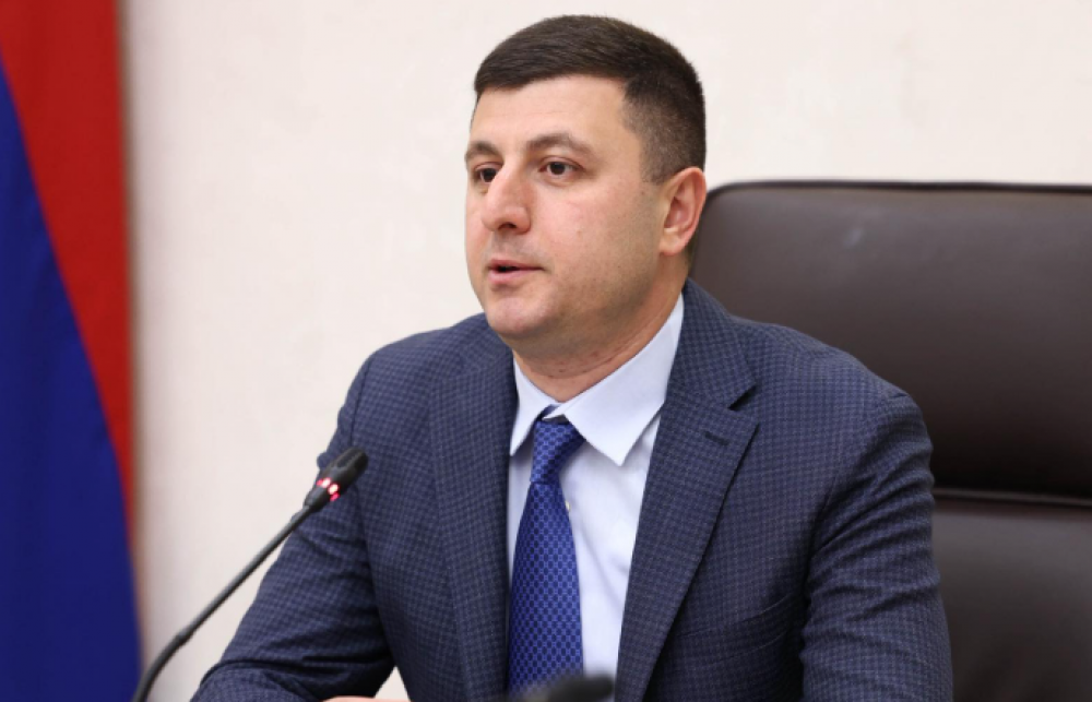 Փաշինյանին նյարդայնացնում են բոլոր այն անձինք, ովքեր ձեռքերը վեր չեն բարձրացնում և դիմադրում են