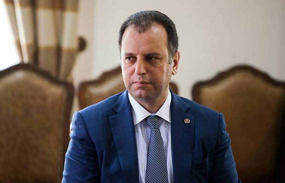 Ուշքի եկեք․ Հայր Ասողիկ աբեղա Կարապետյանի անեծքից չեն մաքրվելու անգամ «պարզապես հրաման կատարողները»