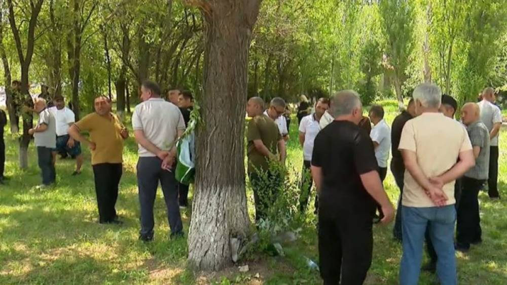 Փոխանակ գան ու մեզ մի պատասխան տան, գվարդիա են բերում վրաներս». «Մուլտի սթոունի» աշխատակիցները կրկին ակցիա են անում