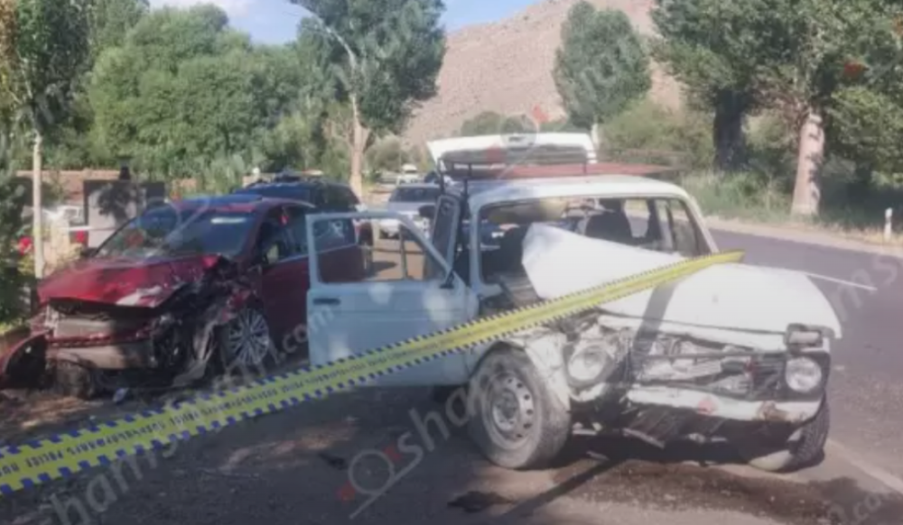 Խոշոր վթար է տեղի ունեցել, 3 տուժած կա