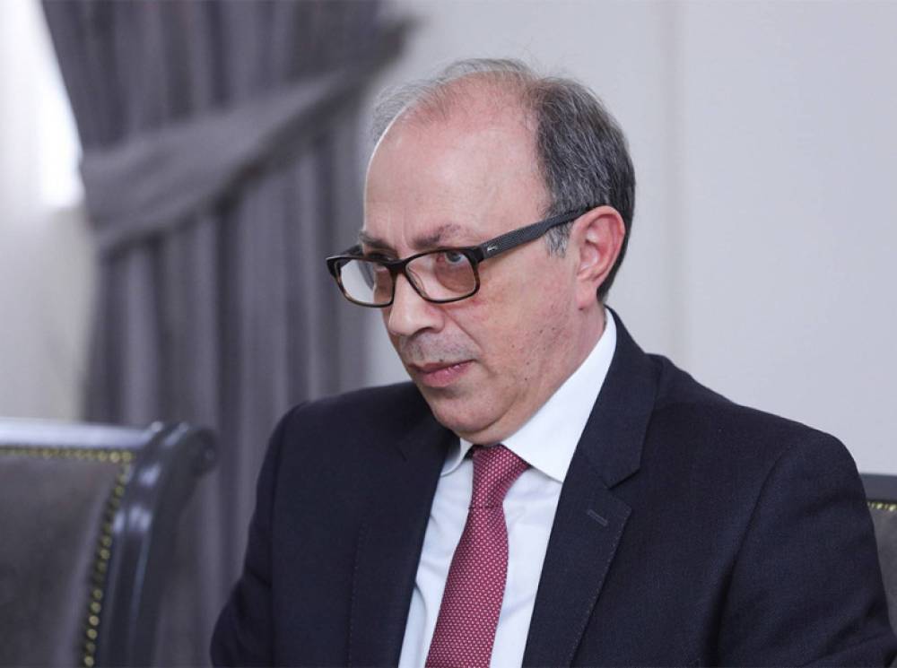 Այսօր Հայաստանի առջև կանգնած են երեք փոխկապակցված ռազմավարական ճգնաժամեր՝ ներքին կայունության, տարածաշրջանային անվտանգության և համաշխարհային կարգի ճգնաժամը. Արա Այվազյան