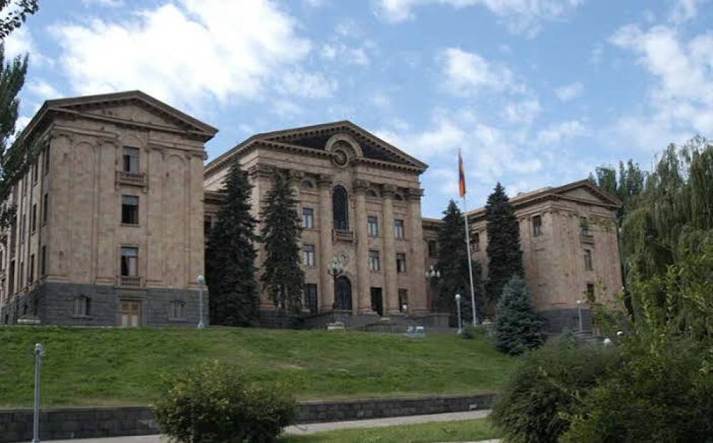 Ի՞նչ է սպասվում օգոստոսի 2-ին. Ազգային ժողովի առաջին նիստը կմեկնարկի առանց վարչապետի. «Ժողովուրդ»