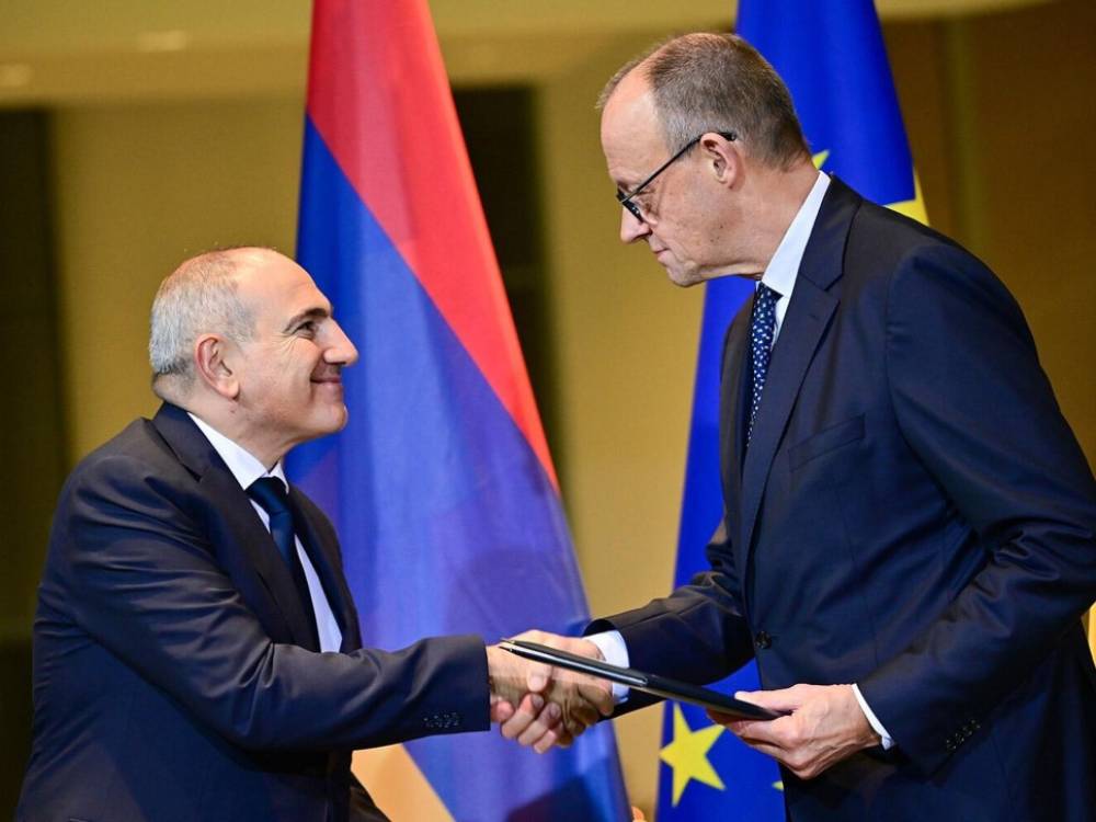 Փաշինյանը և Մերցը քննարկել են Հայաստանի և Ադրբեջանի միջև հաստատված խաղաղությունը