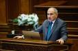 Մի մարդ է որոշում ․ «Հրապարակ»