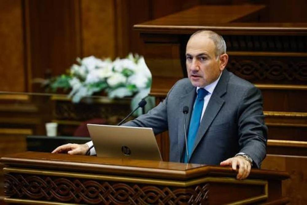 Մի մարդ է որոշում ․ «Հրապարակ»