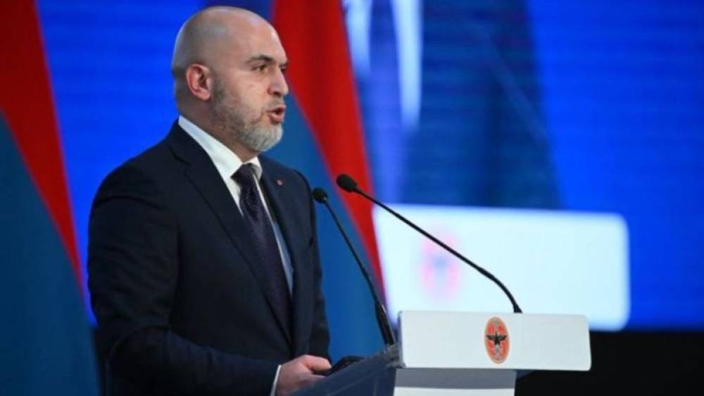 Փաշինյանը կիրառում է «անդունդը երկու ցատկով» հաղթահարելու մարտավարությունը. Աշոտյան