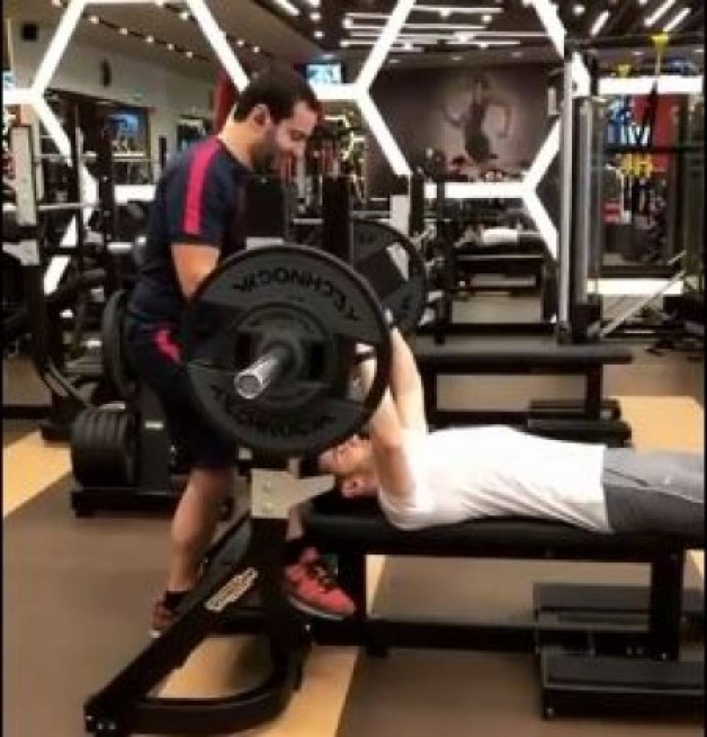 Գարիկ Պապոյանի զվարճալի տեսանյութը՝ մարզասրահից