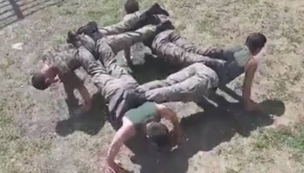 Այ սենց հզոր տղերք են պահում մեր սահմանը.տեսանյութ