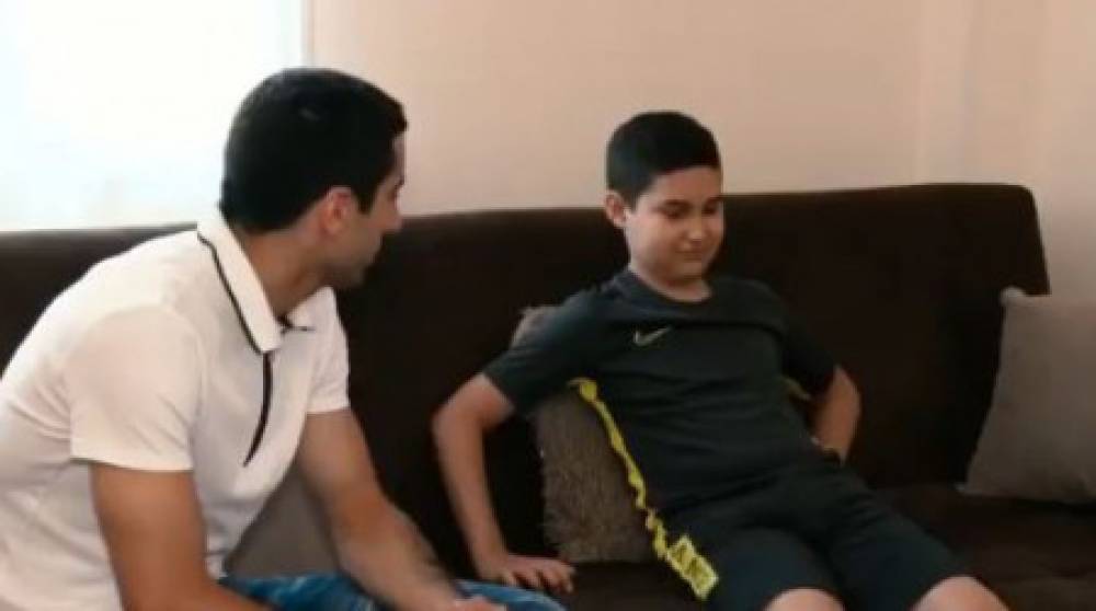 Մխիթարյանի հանդիպումը 11-ամյա տղայի հետ (տեսանյութ)